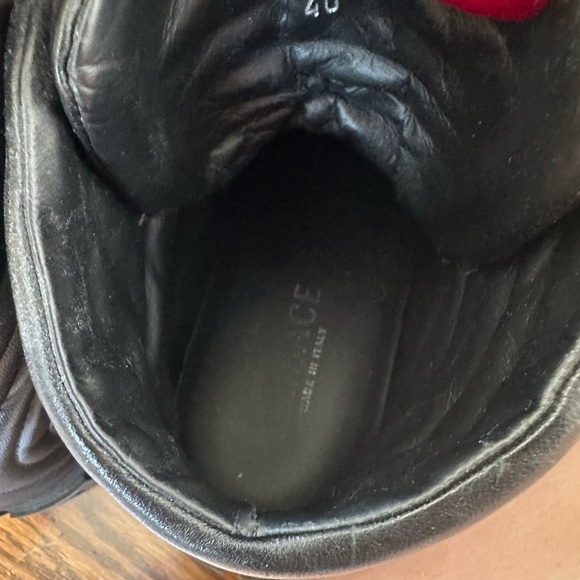 Black leather Versace sneakers - Picture 8 of 14